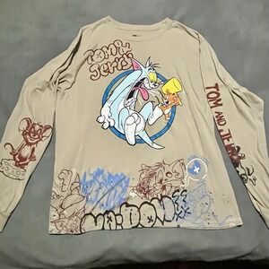 Tan Tom & Jerry Long Sleeve T-Shirt All Over Graphic Grafitti Beige Unisex 2XL‎